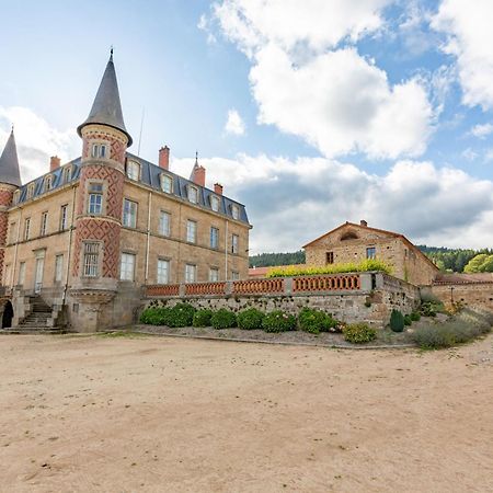 Domaine Et Chateau De Valinches Marols Экстерьер фото